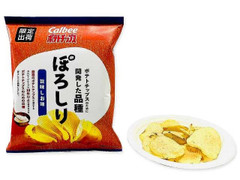 カルビー ポテトチップス ぽろしり 旨味しお味 商品写真