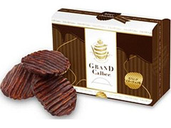 GRAND Calbee ほろにがビターチョコ味 箱15g×4