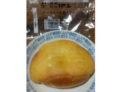 ニシカワパン チーズケーキ風クリームパン 商品写真