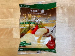 よつ葉 北海道十勝 3種のチーズ 濃厚コク旨ブレンド 商品写真