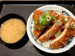 松のや わらじかつ丼 商品写真