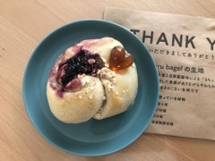 maru bagel ブルーベリーレアチーズ 商品写真