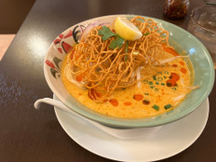 タイのラーメン カオソイ