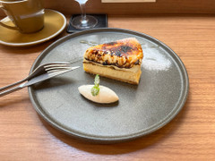 CREA Mfg.CAFE 焦がしチェダーチーズケーキ 商品写真