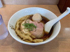 らぁ麺はやし田 味玉醤油らぁ麺 商品写真