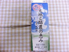 メイトー 大地と酪農の恵み パック1000ml