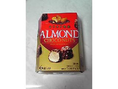 ロッテ カリカリ食感 アーモンドチョコナッツ 商品写真
