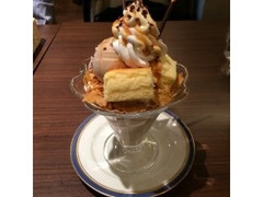 からふね屋 ミルクティーチーズケーキパフェ 商品写真