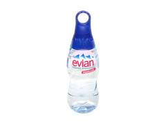 evian ミネラルウォーター 商品写真