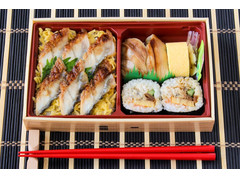 イトーヨーカドー うなぎと煮穴子の食べ比べ寿司 商品写真