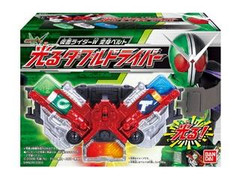 バンダイ 仮面ライダーW 変身ベルト 商品写真