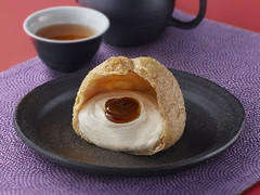 モンテール 小さな洋菓子店 桔梗信玄シュークリーム