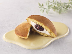 モンテール 小さな洋菓子店 スイータス どら焼 あんこ＆ホイップ