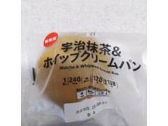 武蔵野フーズ 宇治抹茶＆ホイップクリームパン 商品写真