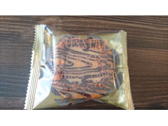 中山製菓 ロシアンケーキ ピーナッツチョコ 商品写真