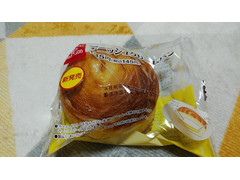 デイリーヤマザキ ベストセレクション デニッシュクリームパン 商品写真