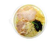 デイリーヤマザキ ベストセレクション チャーシュー麺 商品写真