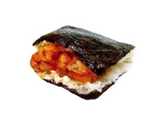 デイリーヤマザキ さば竜田揚げタルタルソース サンドおにぎり 商品写真