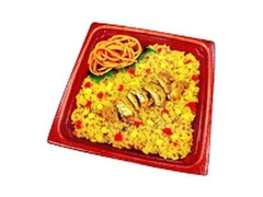 デイリーヤマザキ 大盛スパイシーカレーピラフ 商品写真