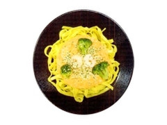 デイリーヤマザキ ポポラマーマ監修 生パスタ 海老のトマトクリーム 商品写真