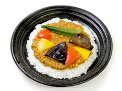 デイリーヤマザキ 夏野菜のキーマカレー 商品写真