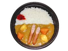 デイリーヤマザキ ボリュームたっぷり！700gカレー