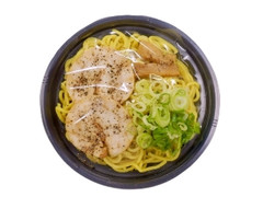 デイリーヤマザキ ブラックラーメン