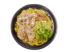 デイリーヤマザキ ブラックラーメン 商品写真