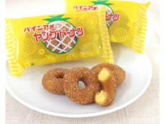 宮田製菓 パインアメのヤングドーナツ 商品写真