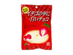 松屋製菓 イチゴの中に白いチョコ 商品写真