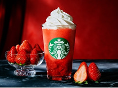 スターバックス THE 苺 フラペチーノ