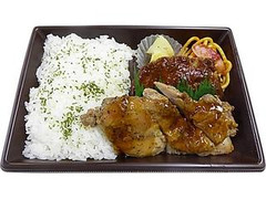 セブン-イレブン 鉄板仕上げ！洋食幕の内グリチキ＆ハンバーグ 商品写真