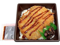 セブン-イレブン わらじかつ弁当 商品写真