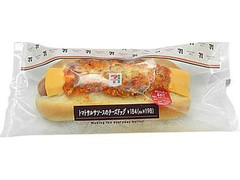 セブン-イレブン トマトサルサソースのチーズドッグ 商品写真