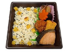 セブン-イレブン ほっこり！ おいも御飯のお弁当 商品写真