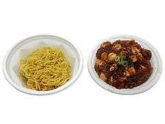 セブン-イレブン うま辛！麻婆豆腐焼そば 商品写真