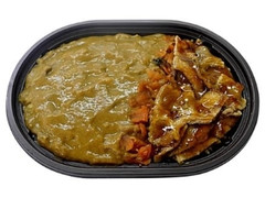 セブン-イレブン カレー＆炭火焼豚丼のW弁当 商品写真