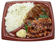 セブン-イレブン 牛粗挽きハンバーグ＆黒豚蒲焼弁当 商品写真