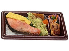 セブン-イレブン 塩麹焼鮭のっけ弁当 商品写真