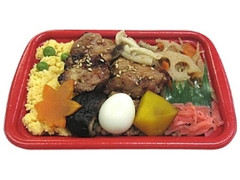 セブン-イレブン 鶏五目御飯 商品写真