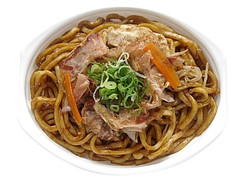 セブン-イレブン 豚肉たっぷりソース焼うどん