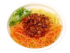 混ぜてからめて！濃厚ごまの担々麺