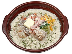 セブン-イレブン 雪降る街のクリームシチューパスタ 商品写真