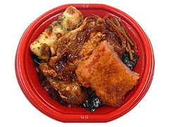 セブン-イレブン 豚焼肉＆ソーセージカツ丼 商品写真