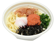 セブン-イレブン 混ぜて食べる！明太半熟玉子うどん