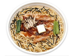 グリルチキンのバター醤油パスタ