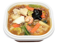 セブン-イレブン 1日に必要な野菜の1／3が摂れる中華丼 商品写真