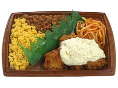 タルタルチキン南蛮＆鶏そぼろ弁当