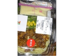 セブン-イレブン 甘辛鶏唐揚げのパスタサラダ