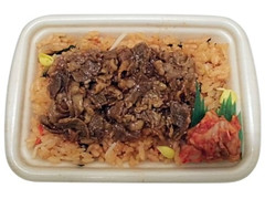 セブン-イレブン ピリ辛！牛肉ビビンバ御飯 商品写真